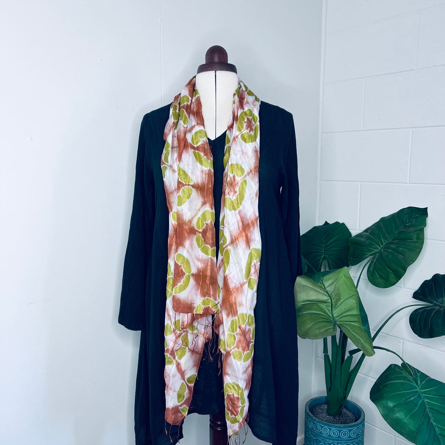 Lime, Handwoven 100% Mulberry Silk Tie Dye Scarf with fringes| Scrunched