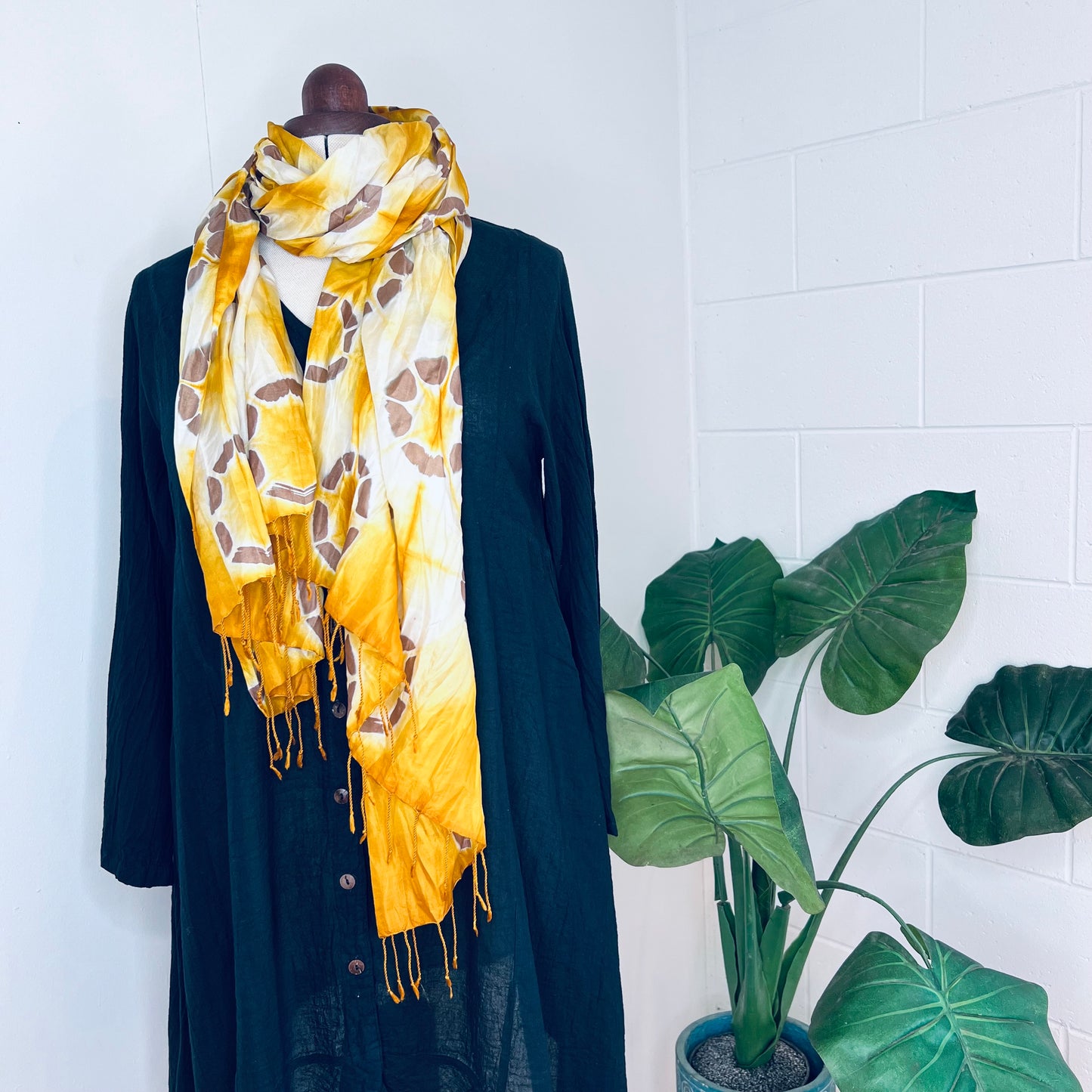 Daisy, Handwoven 100% Mulberry Silk Tie Dye Scarf | Scrunched