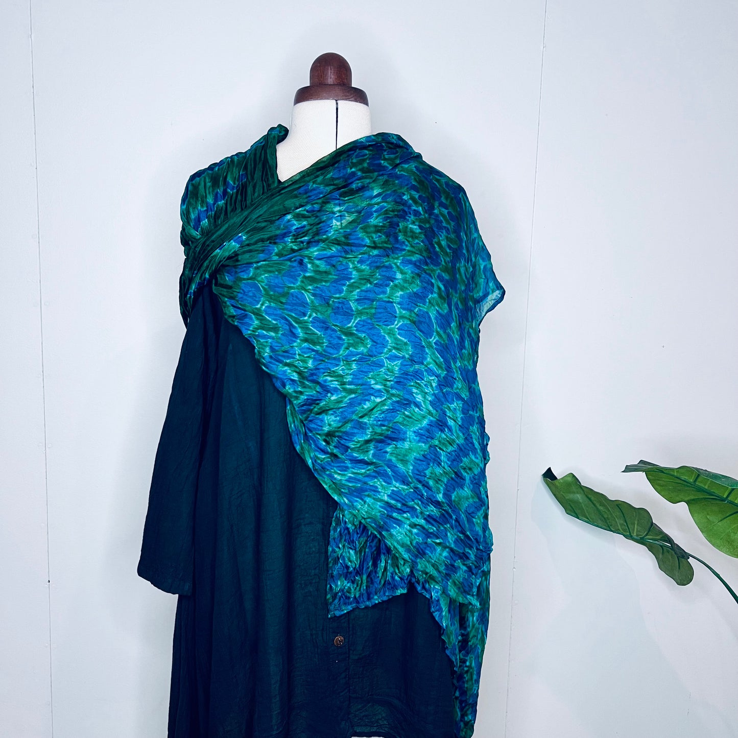 Forest Green, Handwoven 100% Mulberry Silk Scarf | Scrunched